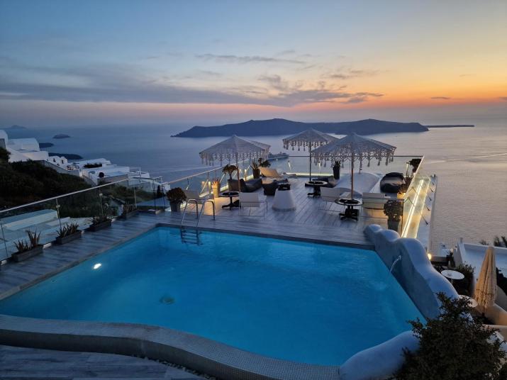 Galaxy Suites & Villas