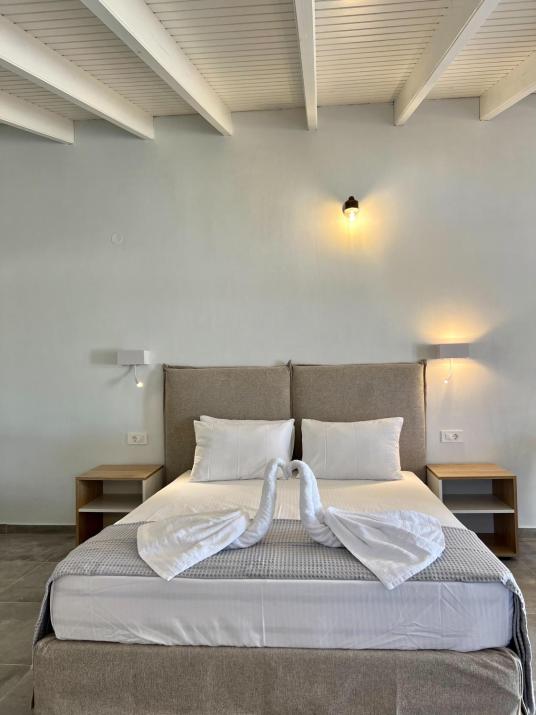 Issos Residence