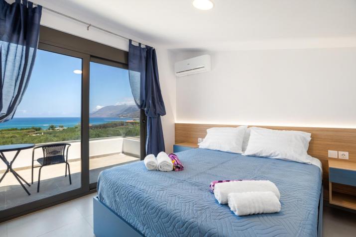 Luxury Villas In Nopigia With A Private Pool - Isabel Artemis
