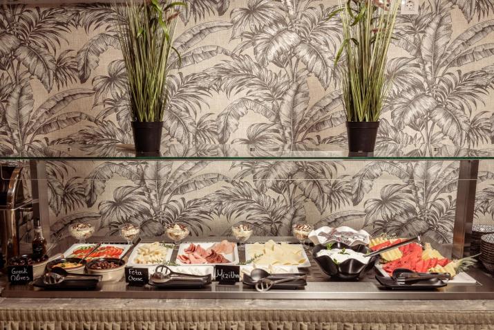Aeolos Boutique Hotel & Suites