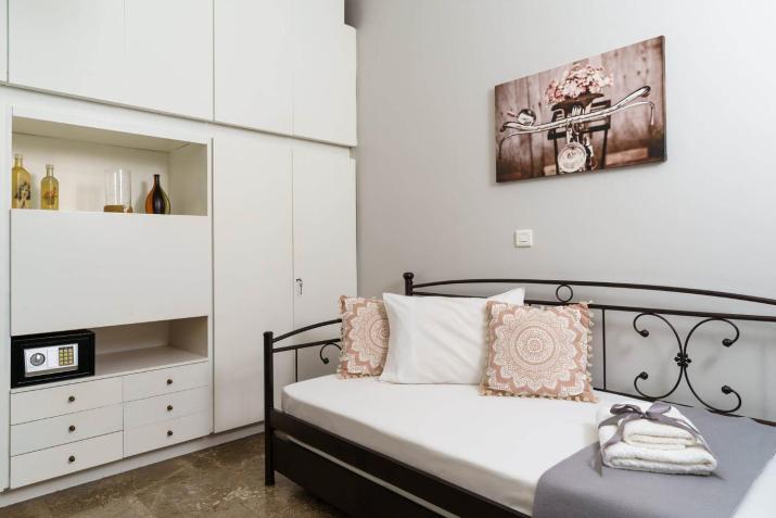 011eleven Apartments