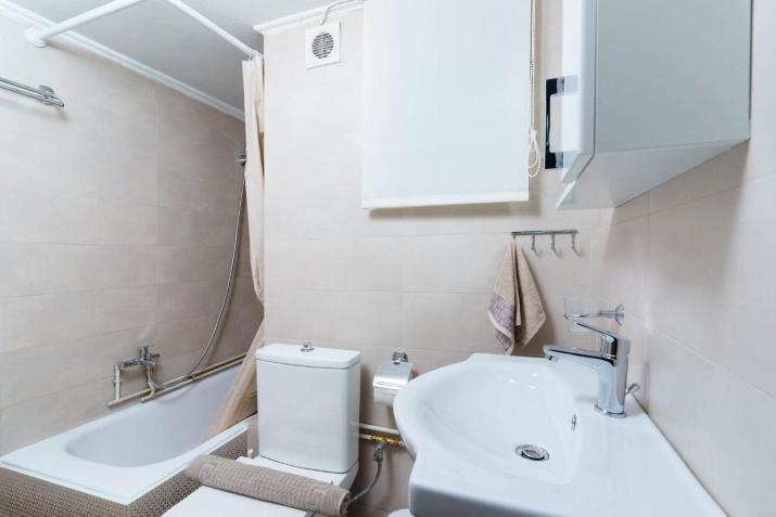 011eleven Apartments