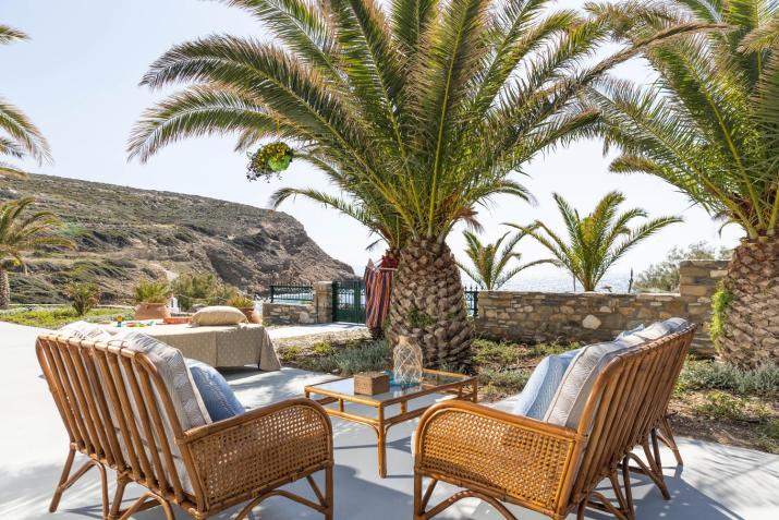 Naxos Beach Front Villa ''Moments''