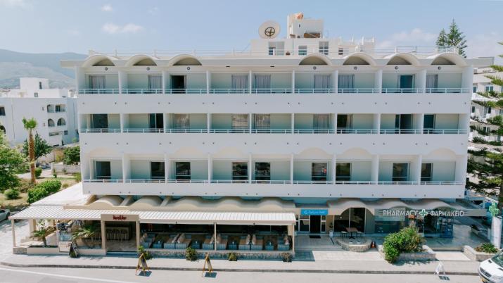 Zephyros Hotel