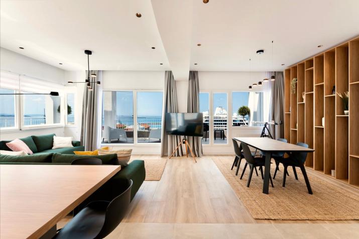 Oddity Seafront Penthouse Apartments
