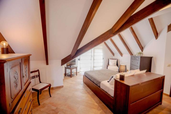 Ten Suns Residence (Maisonette)