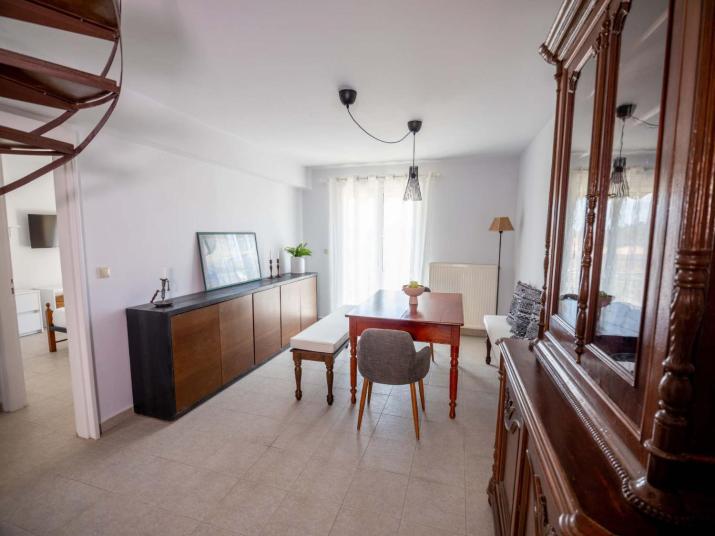 Ten Suns Residence (Maisonette)