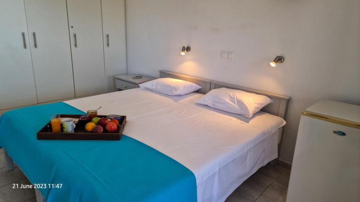 Villa Zoe with Seaview near Golden Beach