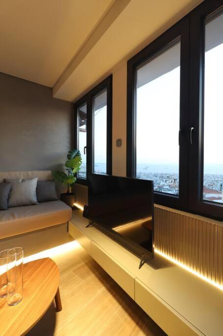 Skyline Suite&Spa