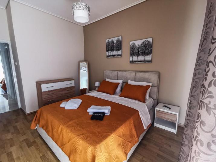 Silver Central Apartment