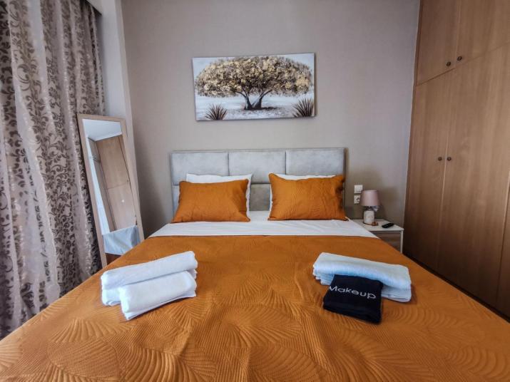 Silver Central Apartment