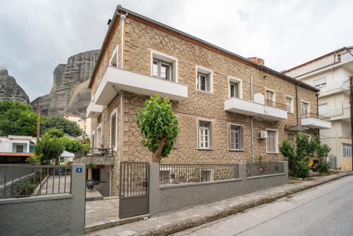The Rock Guesthouse