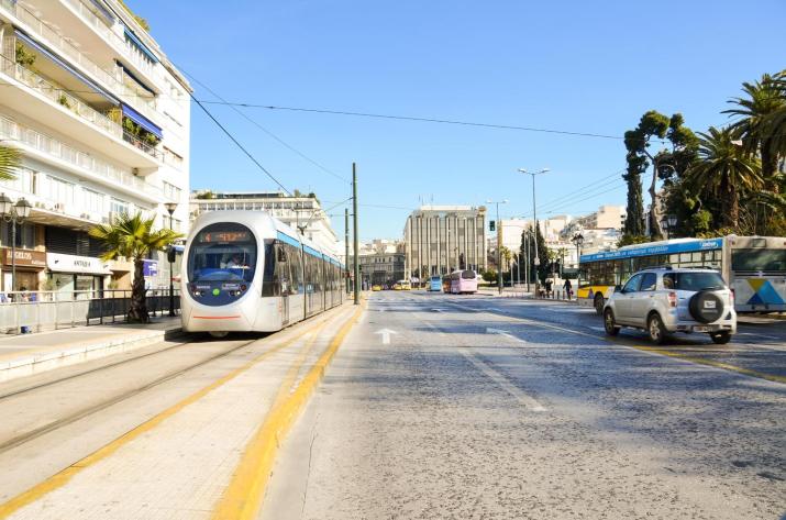 Athens central apartment in front of metro Syntagm