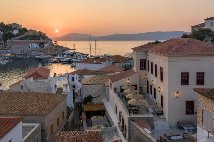 FOS Hydra residence