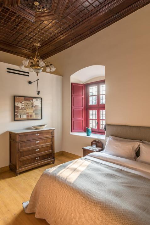 FOS Hydra residence