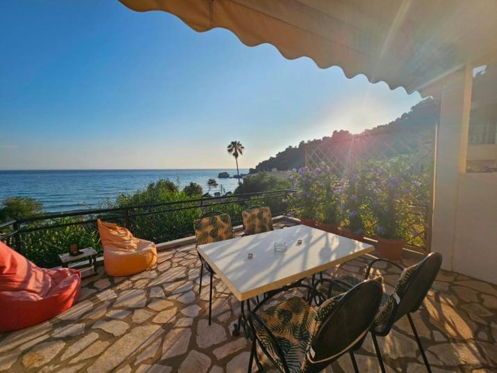 Corfu Glyfada Beach Apartment