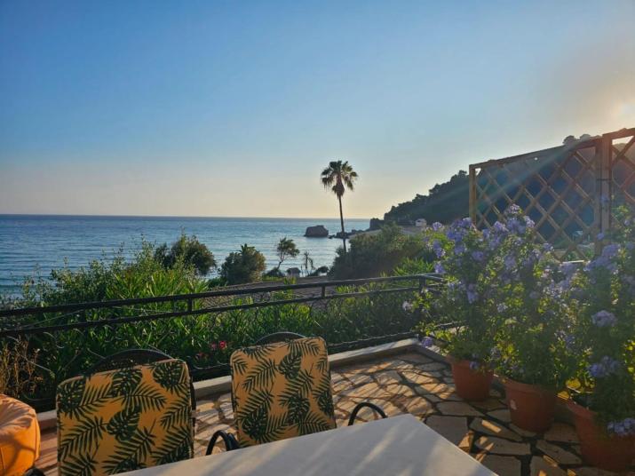 Corfu Glyfada Beach Apartment