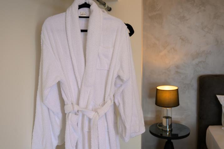 Olive Green Studios and Apartments