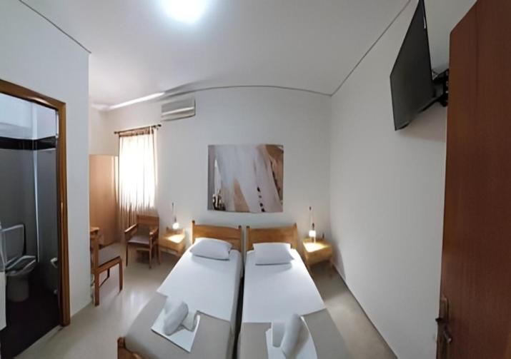 Polemarhos Guest House 6