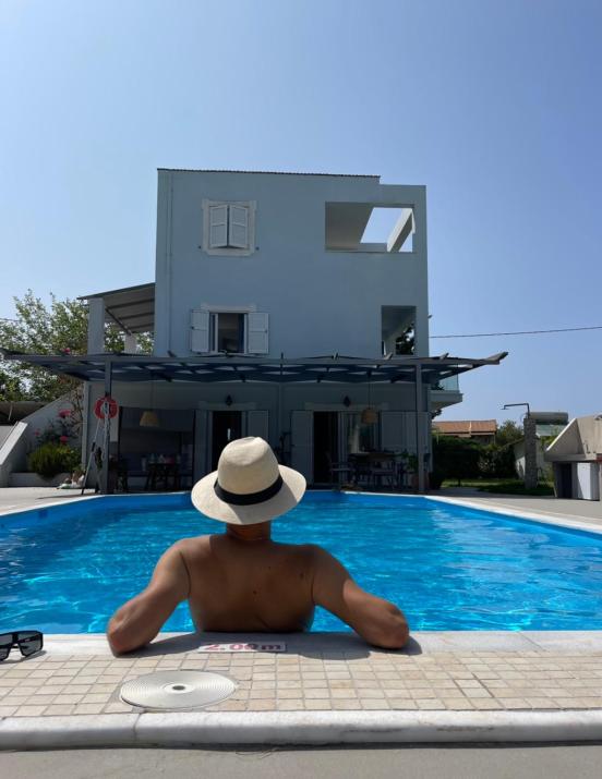 Seaview Villa Aris with private pool by Lefkadastay