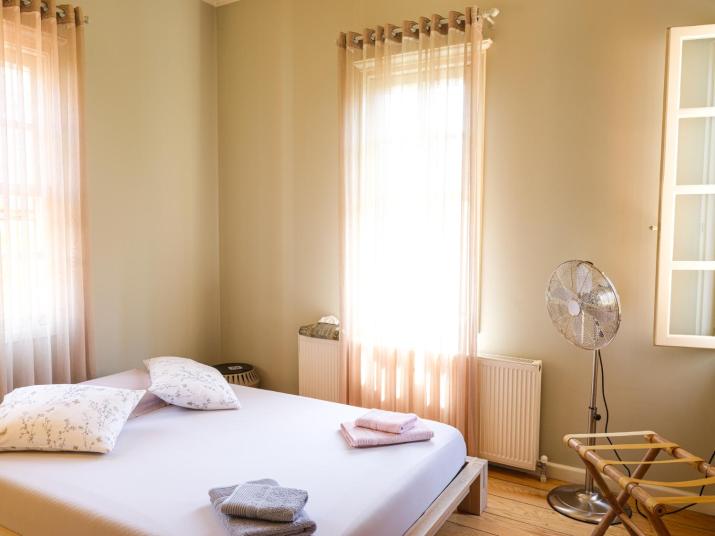 3BR Venetian-style Villa in Mytilene City Centre