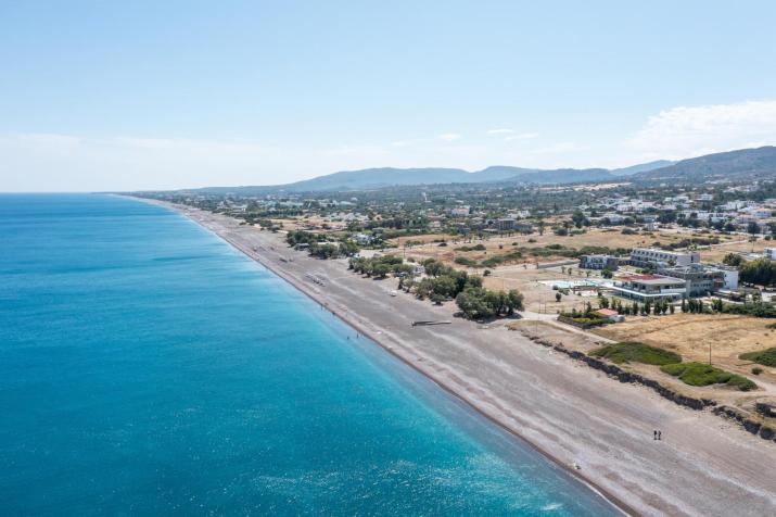 RITA MARE seafront villas heated Pools