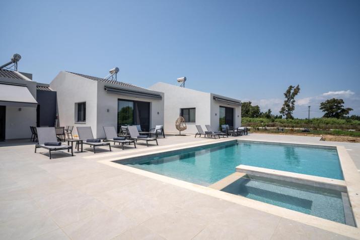 Vathy Villas