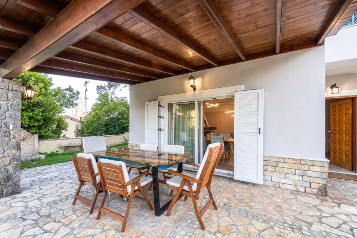 Harmony Garden Retreat near Corfu Town