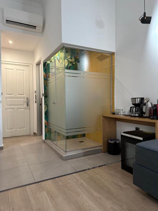 The Maroon Bottle Luxury Suites