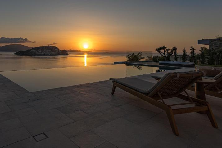 Thesan Villas