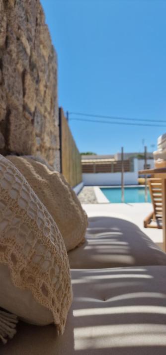 RASTONI VILLAS BY AEGEAN HOUSES