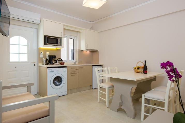 Trefon Hotel Apartments and Family Suites