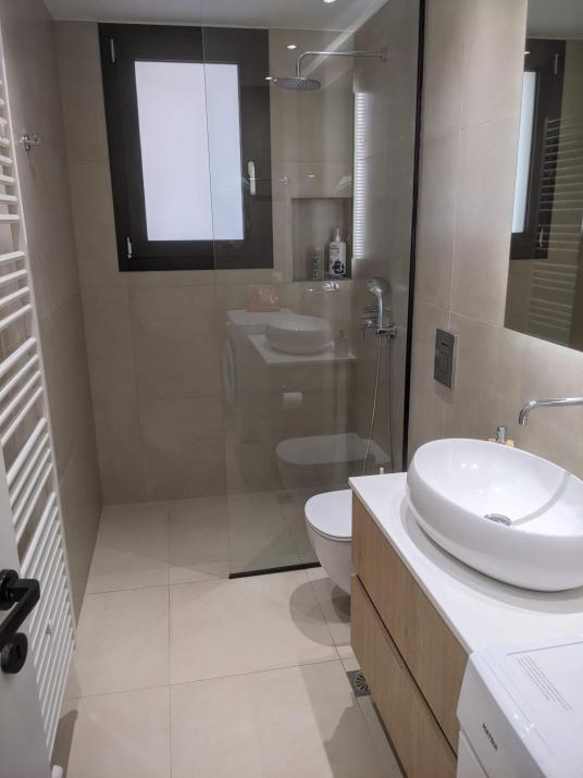 2BR Appartment next to lagoon