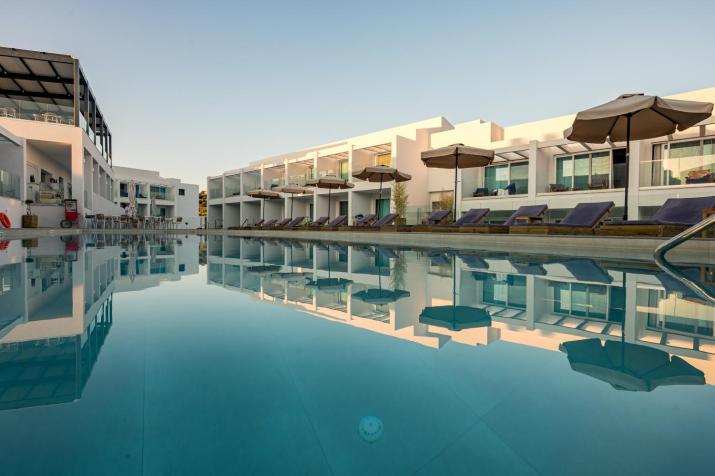 Mirage Bleu Hotel