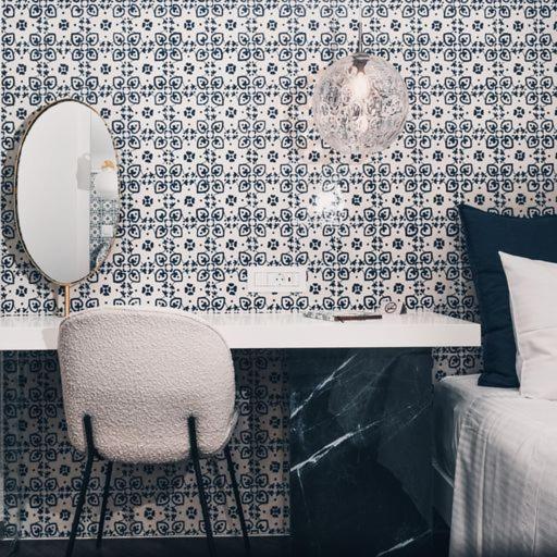 BLUE LUXURY SUITES