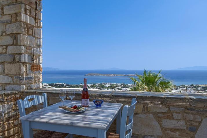VILLA ROSSI Paros Luxury Apartments and Suites