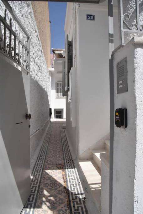Beautiful, Private Home Close to Athens Center