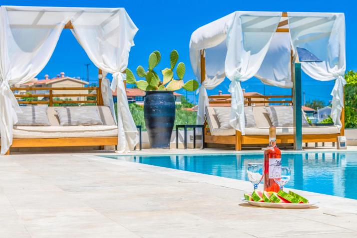 Made of Blue luxury suites collection