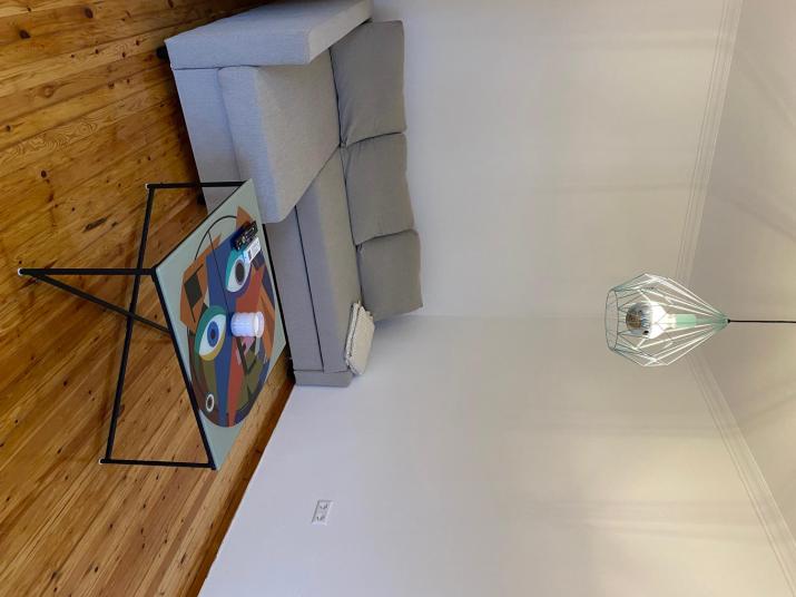 Modern, centrally located apartment