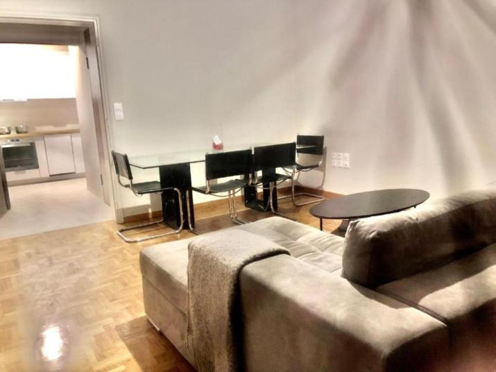 Economy shared apartment in central Athens