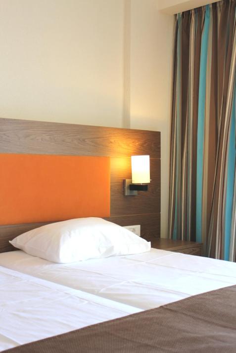 Sea Melody Beach Hotel Apartments