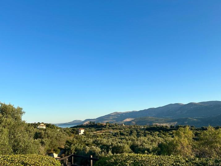 Traditional Villa Mandola