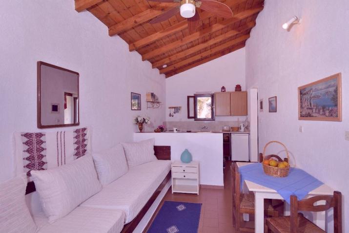 KAMINAKIA Apartments - Adults only policy - Delve into this little oasis where peace and quiet reign supreme - Sheltered by an evergreen cypress forest - Offering a large swimming pool exclusively for guests' use and breathtaking sea views from every room