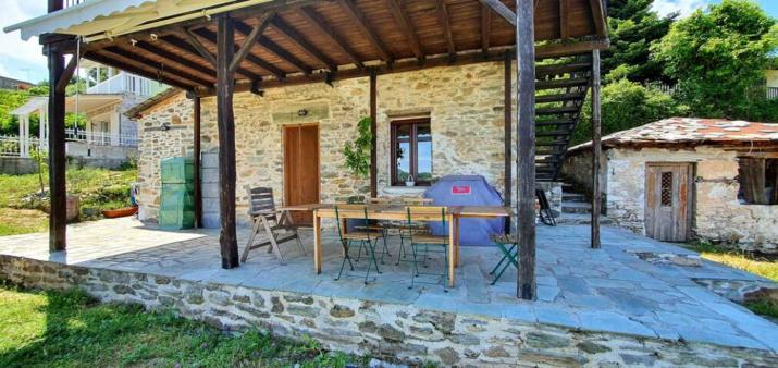 Traditional Stone House in pelion