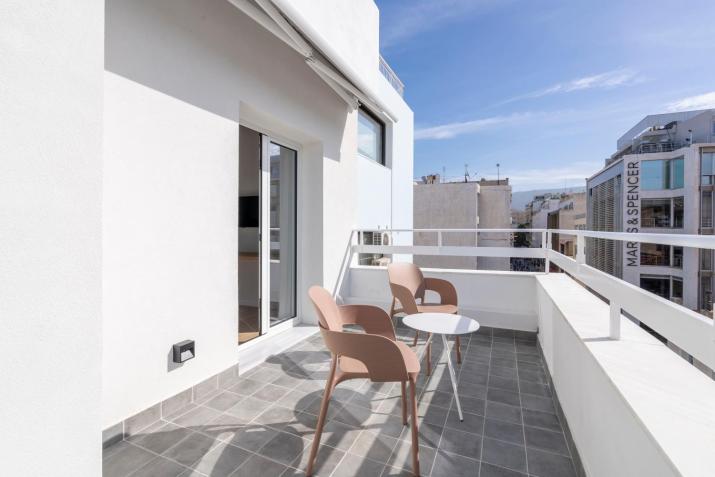 ERMOU 40 SUITES