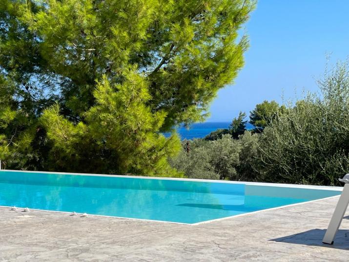 Villa Gaia - Divine private villa with pool, close to beach