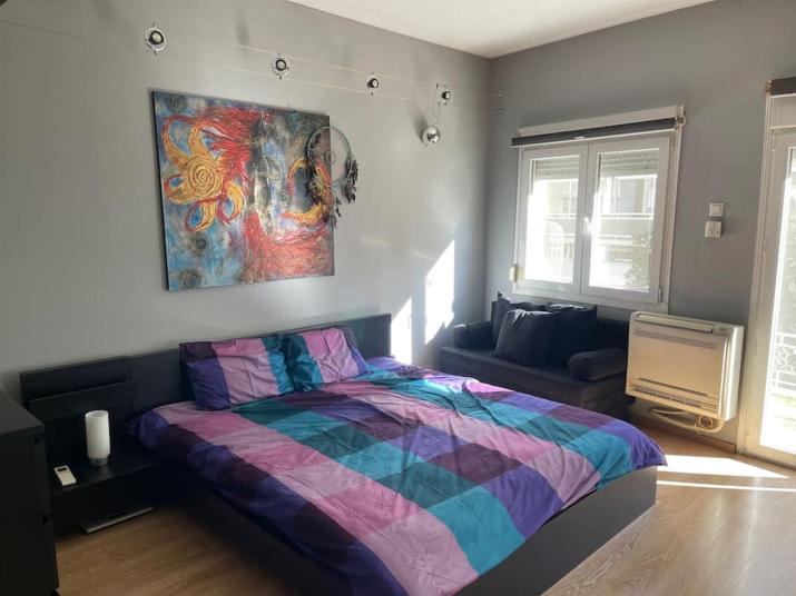 Ένα μικρό σπιτάκι .