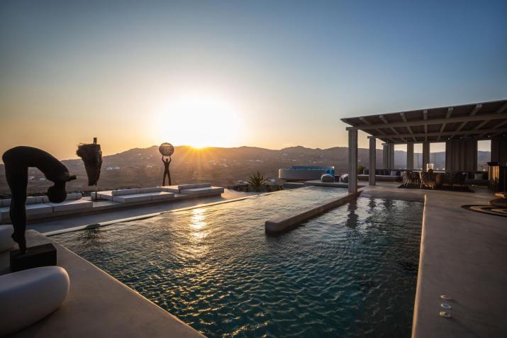 Serenity Sky Luxury Villa - Sunset - Private Pool