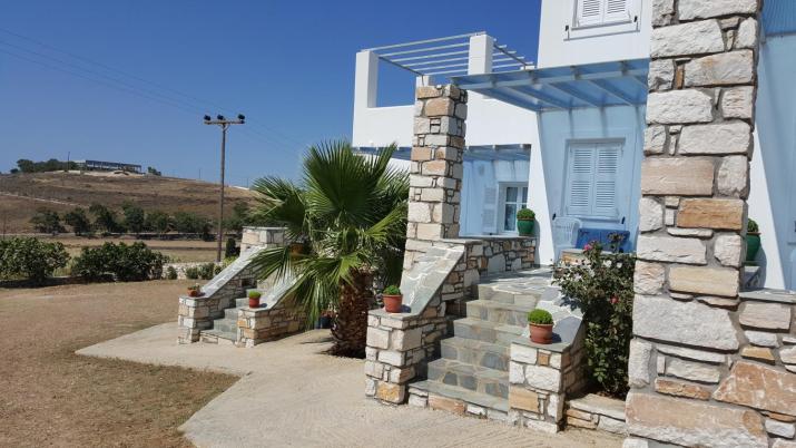 Panorama studios in PisoLivadi