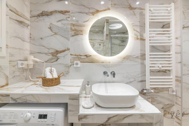 Elegance in Koukaki 5-Minute Away to Acropolis